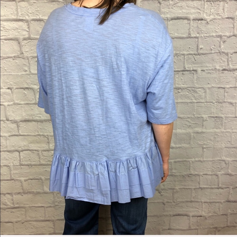 🍃Anthro Akemi + Kin Oversized Ruffle Short Sleeve - Picture 3 of 6